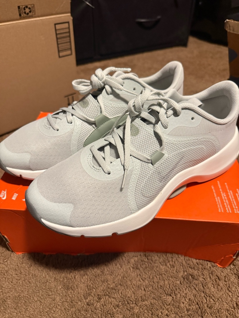 W Nike in season TR13